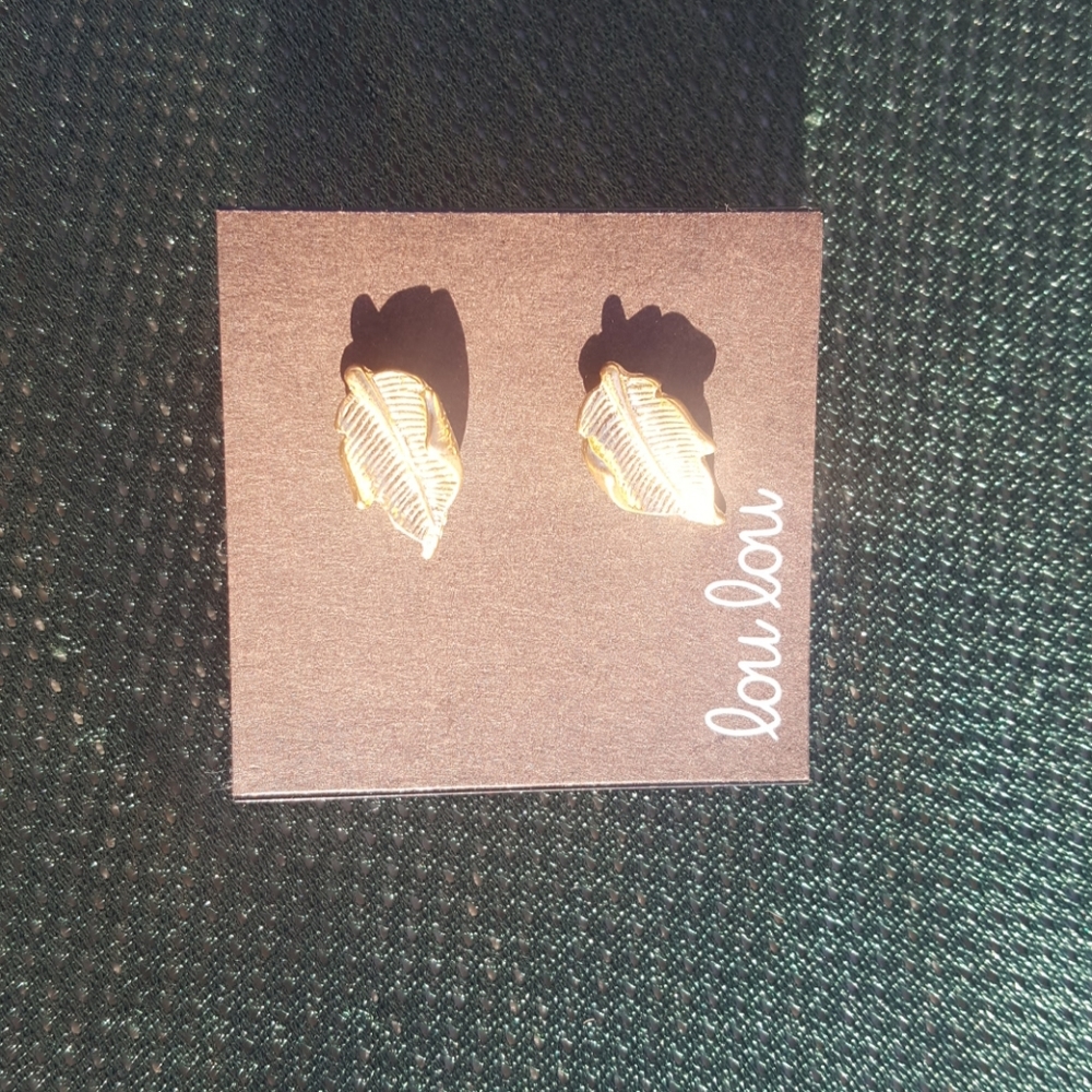 LOU LOU EARRINGS POST STUD